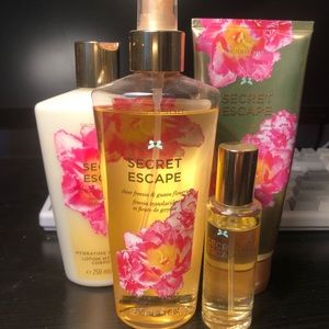 Victoria’s Secret body scent set. “Secret Escape”